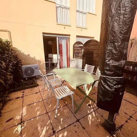 Tout Confort Et Jardin Au Cap D'agde شقة آجد